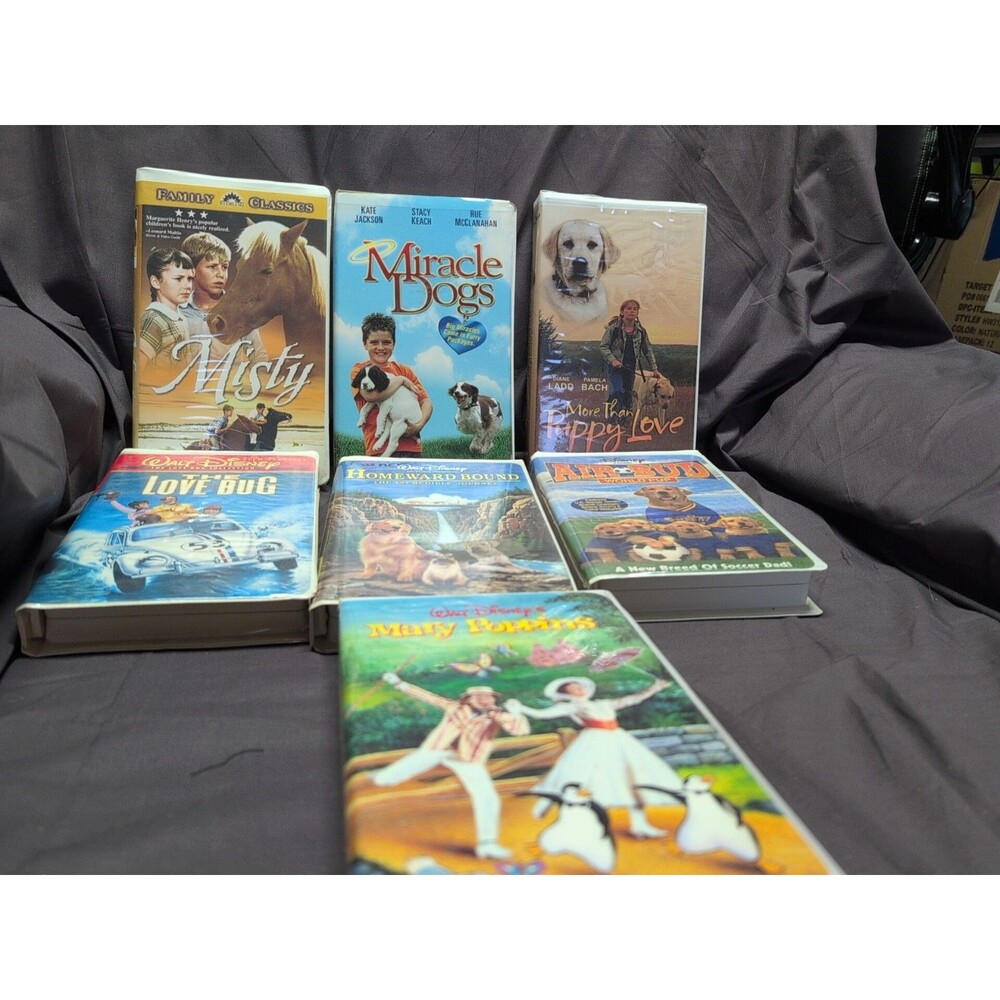 Lot Of Seven VHS Tapes ~ Classic Movies! The Love Bug Mary Poppins Misty Airbud